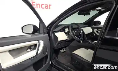 Land Rover Discovery Sport 2024 2.0 Автомат в Москве № 166034, миниатюра 9