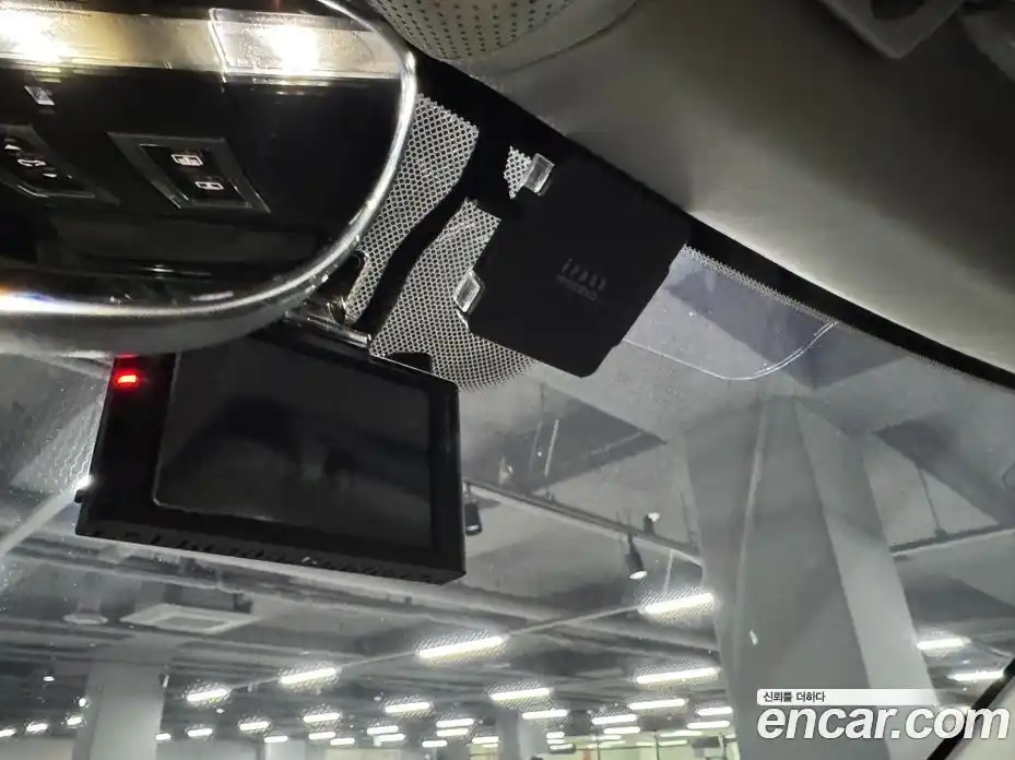 Land Rover Range-Rover 2017 4.4 Автомат в Москве № 166794, фото 19