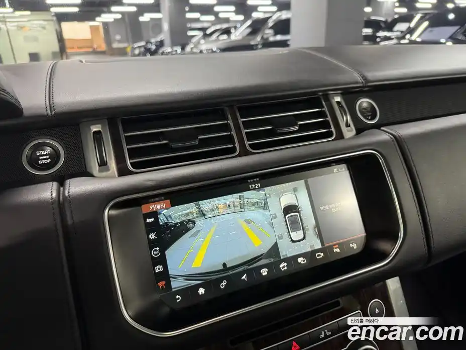 Land Rover Range-Rover 2017 4.4 Автомат в Москве № 166794, фото 9