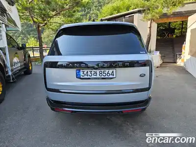 Land Rover Range-Rover 2023 4.4 Автомат в Москве № 166811, миниатюра 4