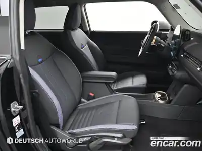 Mini Cooper 2025 2.0 Автомат в Москве № 167411, миниатюра 7