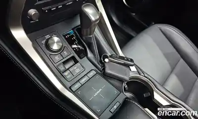 Lexus NX 2019 2.5 Автомат в Москве № 168248, миниатюра 9