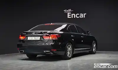Lexus LS 2015 4.6 Автомат в Москве № 168254, миниатюра 7