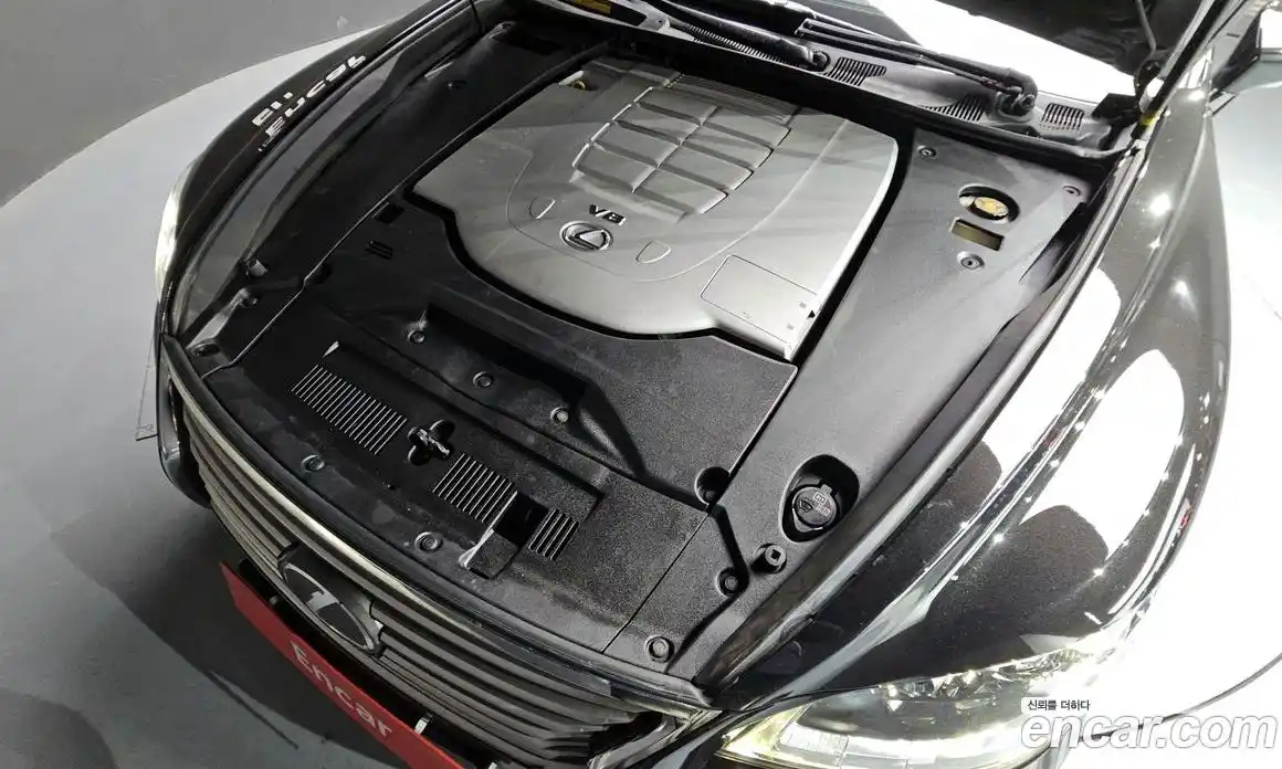 Lexus LS 2015 4.6 Автомат в Москве № 168254, фото 8