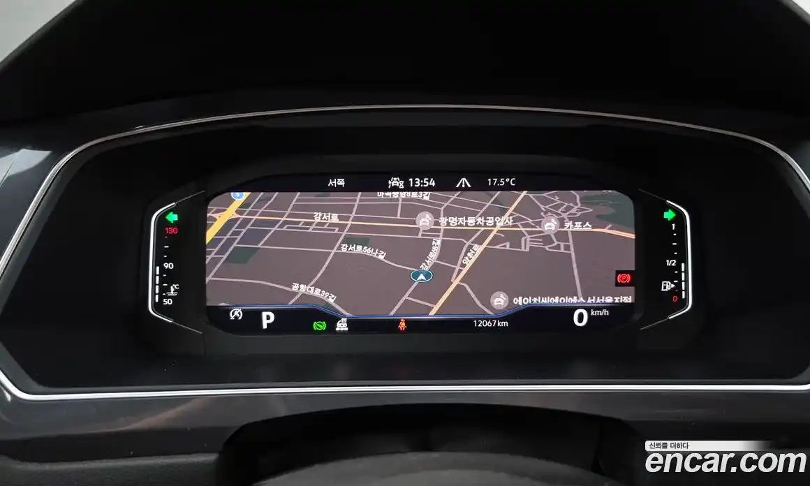 Volkswagen Tiguan 2023 2.0 Автомат в Москве № 168424, фото 15