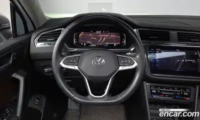 Volkswagen Tiguan 2023 2.0 Автомат в Москве № 168424, миниатюра 9