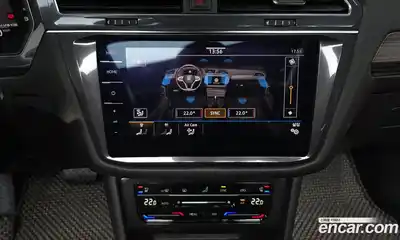 Volkswagen Tiguan 2023 2.0 Автомат в Москве № 168424, миниатюра 10