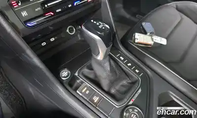 Volkswagen Tiguan 2023 2.0 Автомат в Москве № 168475, миниатюра 9