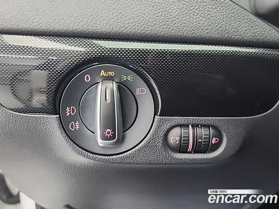 Volkswagen Jetta 2014 1.6 Автомат в Москве № 168926, фото 16