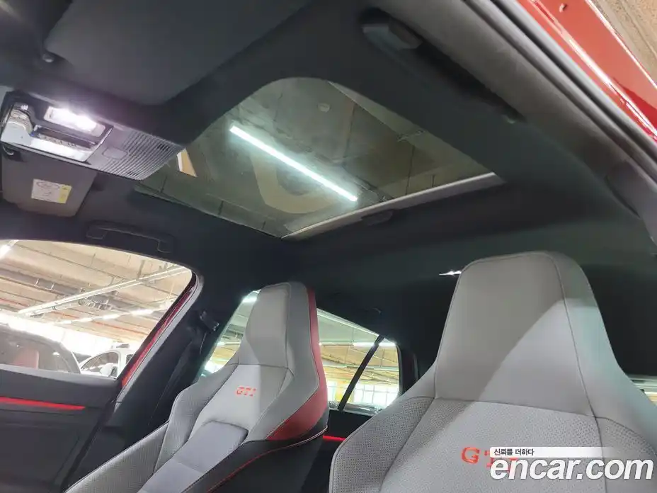 Volkswagen Golf 2023 2.0 Автомат в Москве № 169121, фото 16