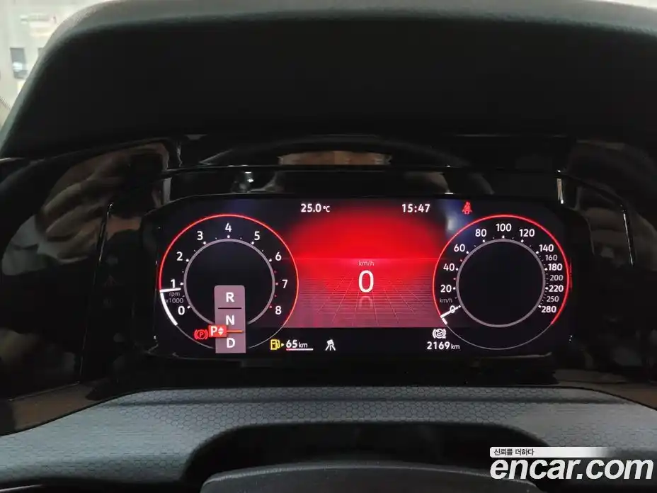 Volkswagen Golf 2023 2.0 Автомат в Москве № 169121, фото 8