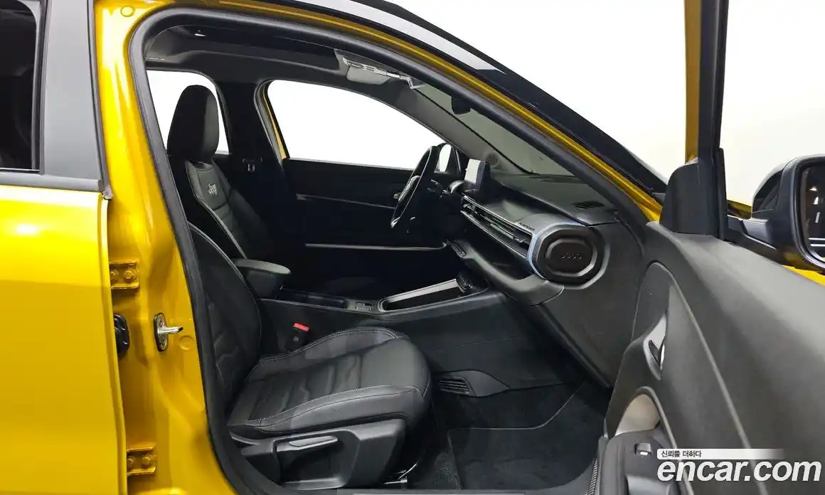 Jeep Avenger 2024 0.1 Автомат в Москве № 169362, фото 19