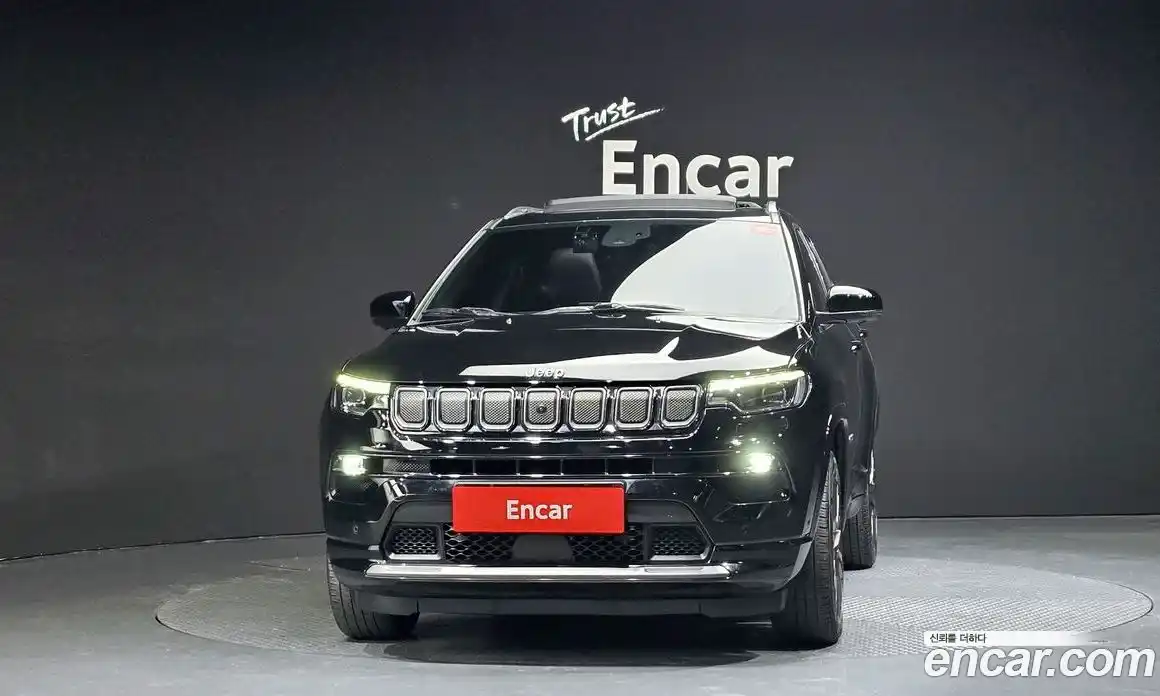 Jeep Compass 2022 2.4 Автомат в Москве № 169520, фото 16