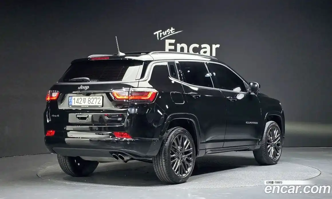 Jeep Compass 2022 2.4 Автомат в Москве № 169520, фото 8