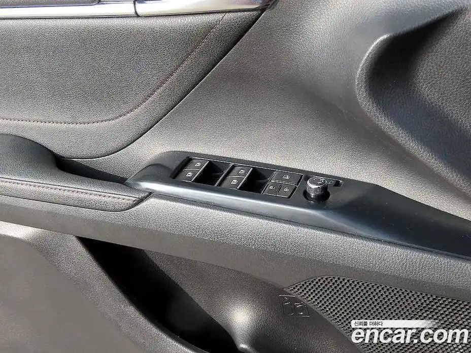 Toyota Camry 2018 2.5 Автомат в Москве № 170346, фото 11