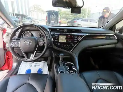 Toyota Camry 2018 2.5 Автомат в Москве № 170346, миниатюра 7