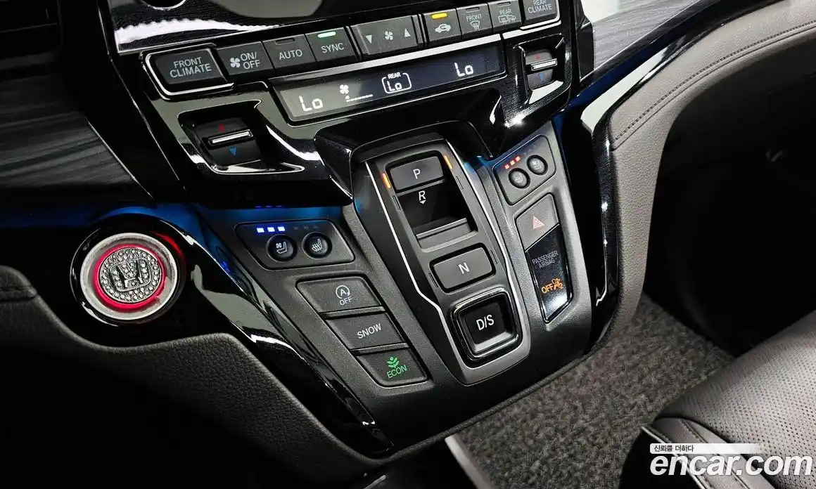 Honda Odyssey 2021 3.5 Автомат в Москве № 170489, фото 18