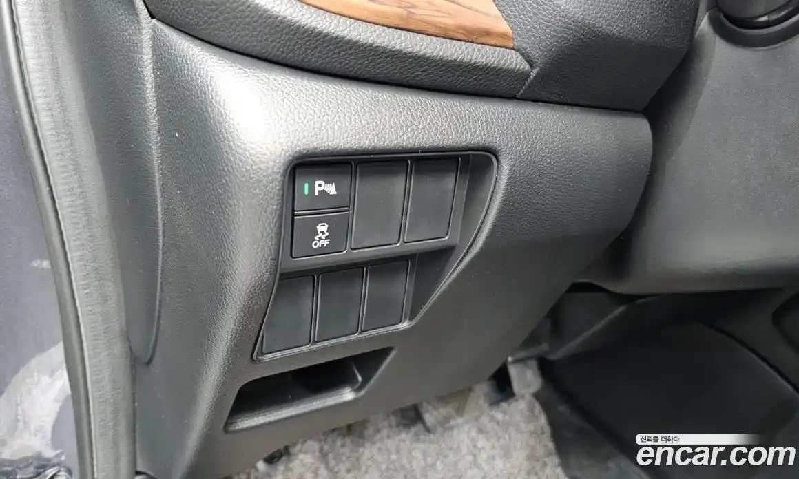 Honda CR-V 2017 1.5 Автомат в Москве № 170524, фото 17