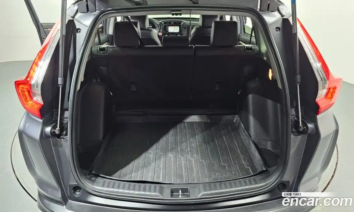 Honda CR-V 2017 1.5 Автомат в Москве № 170524, фото 20