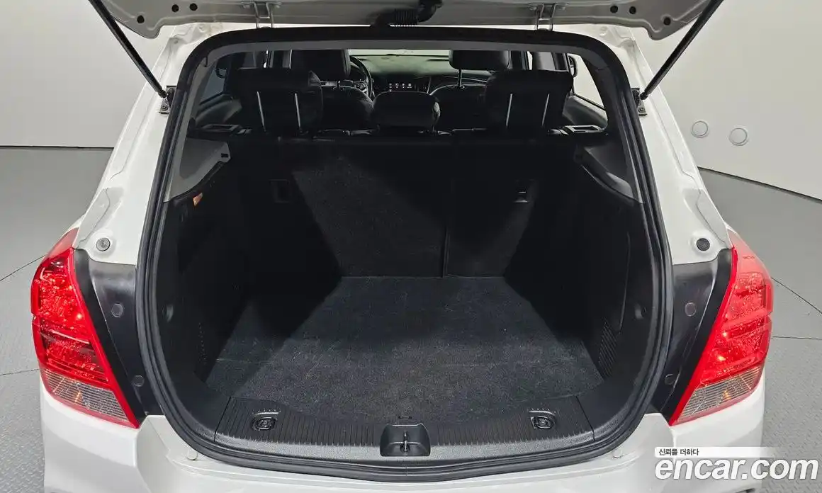 Chevrolet Trax 2020 1.4 Автомат в Москве № 173468, фото 14