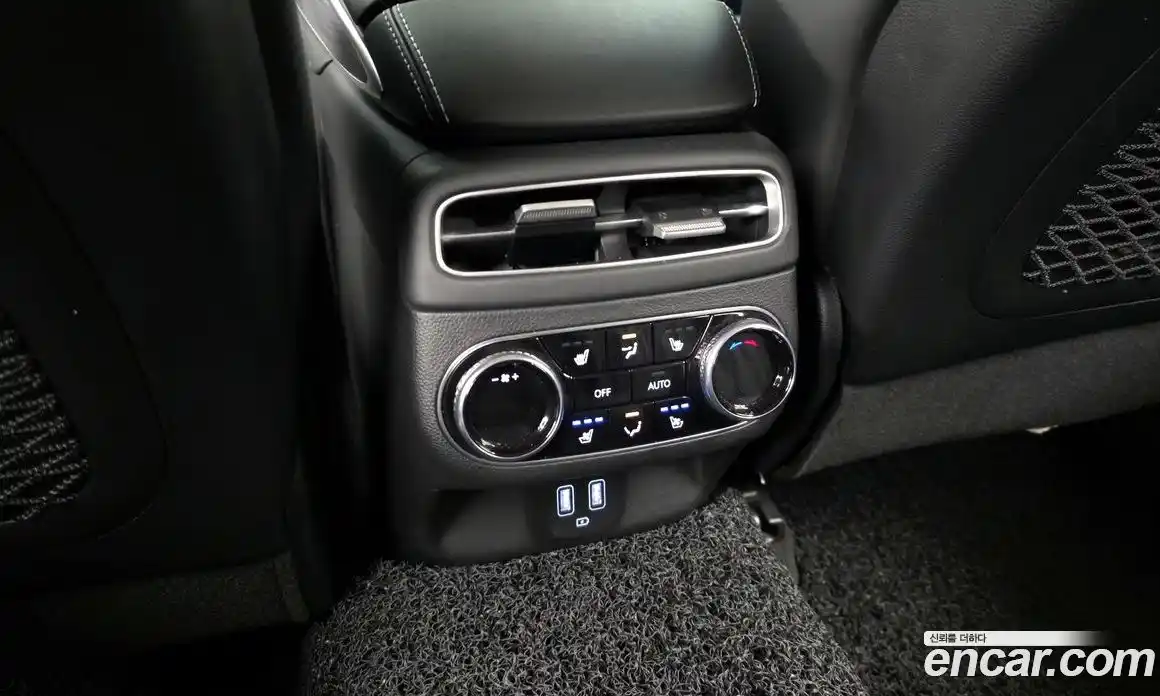 Genesis GV70 2021 2.2 Автомат в Москве № 179301, фото 19