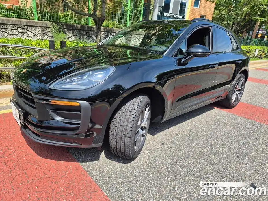 Porsche Macan 2024 2.0 Автомат в Москве № 179681, фото 1
