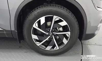 Renault QM6 2024 2.0 Автомат в Москве № 179947, миниатюра 9