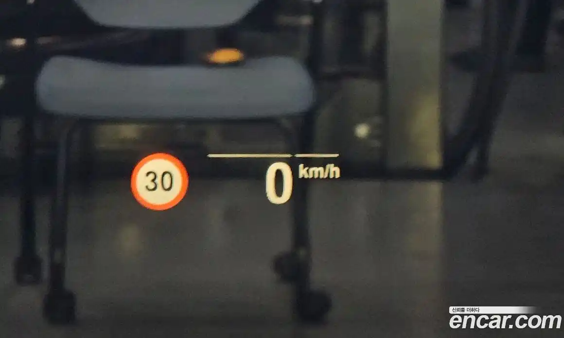 BMW 8-Series 2024 4.4 Автомат в Москве № 187884, фото 4