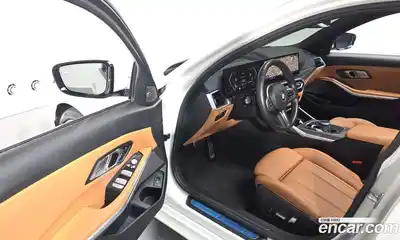 BMW 3-Series 2024 2.0 Автомат в Москве № 187965, миниатюра 3