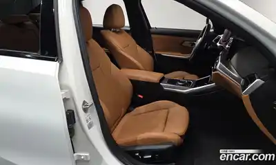 BMW 3-Series 2024 2.0 Автомат в Москве № 187965, миниатюра 8