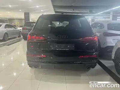 Audi SQ7 2026 4.0 Автомат в Москве № 188906, миниатюра 4