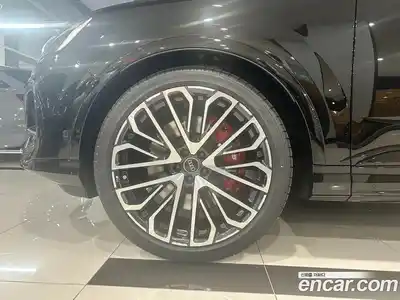 Audi SQ7 2026 4.0 Автомат в Москве № 188906, миниатюра 5