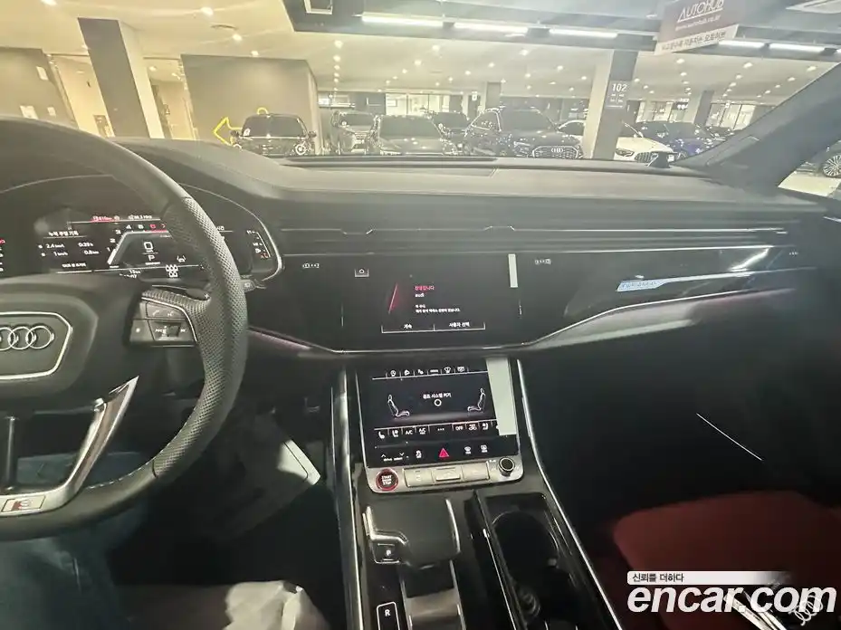 Audi SQ7 2026 4.0 Автомат в Москве № 188906, фото 9