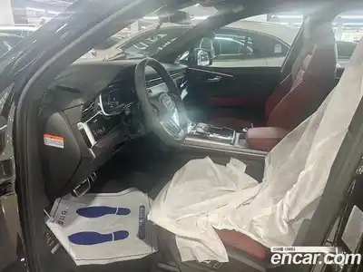 Audi SQ7 2026 4.0 Автомат в Москве № 188906, миниатюра 10