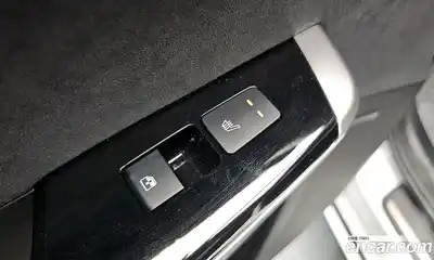 Kia EV6 2023 0.1 Автомат в Москве № 18892, миниатюра 12