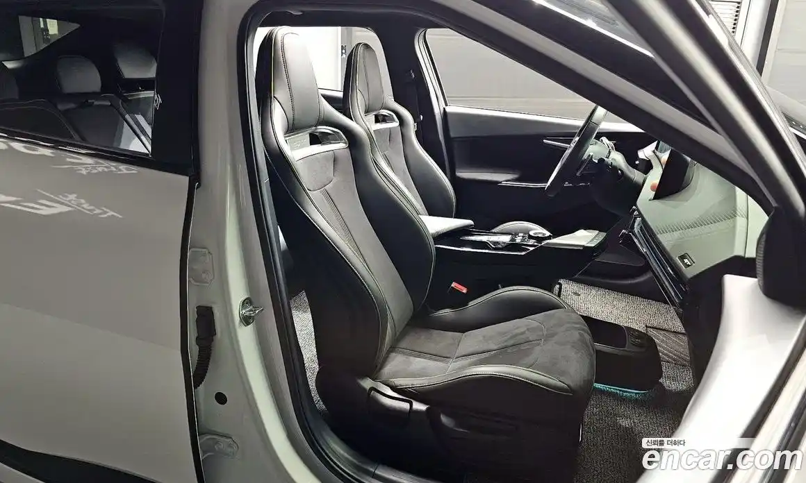 Kia EV6 2023 0.1 Автомат в Москве № 18892, фото 18