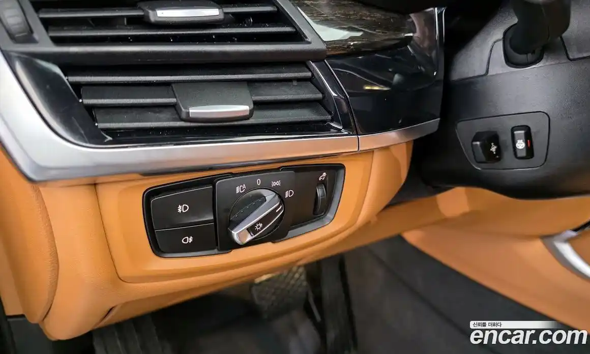 BMW X6 2018 3.0 Автомат в Москве № 191347, фото 7