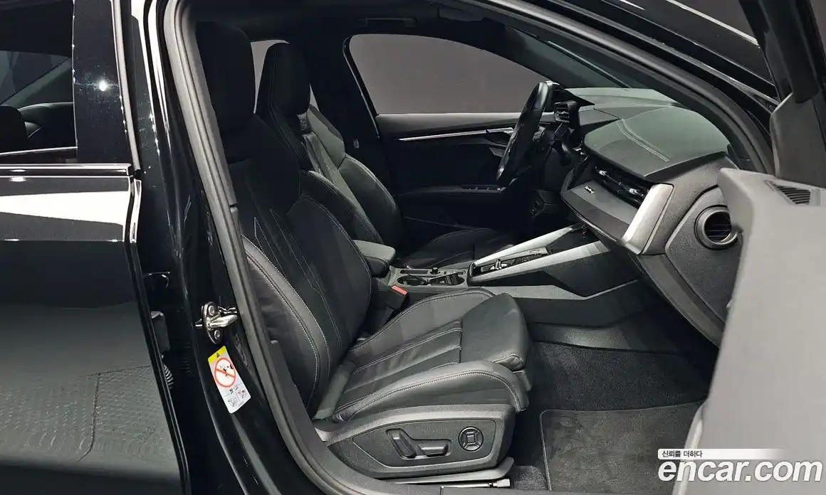 Audi S3 2023 2.0 Автомат в Москве № 192224, фото 17