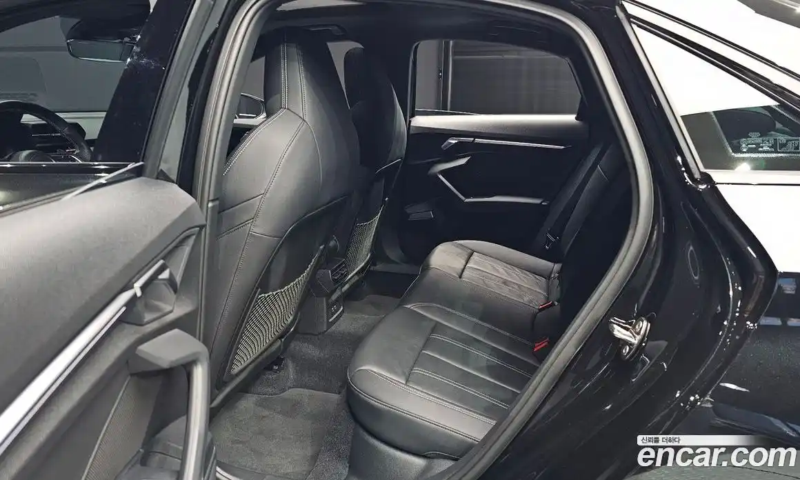 Audi S3 2023 2.0 Автомат в Москве № 192224, фото 6