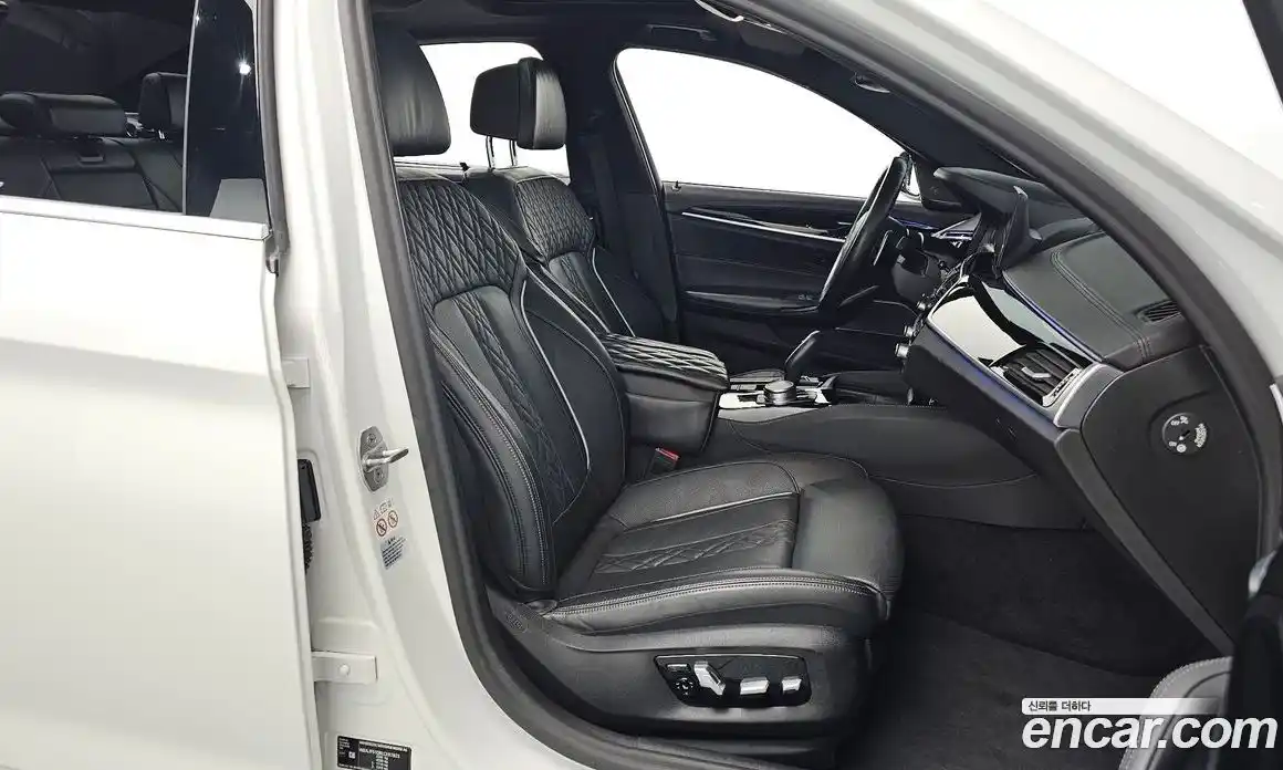 BMW 5-Series 2020 2.0 Автомат в Москве № 193016, фото 20