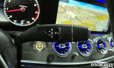 Mercedes-Benz E-Class 2018 2.0 Автомат в Москве № 194867, миниатюра 3