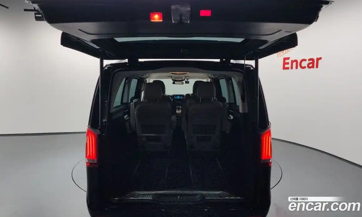 Mercedes-Benz V-Class 2022 1.9 Автомат в Москве № 195155, фото 14