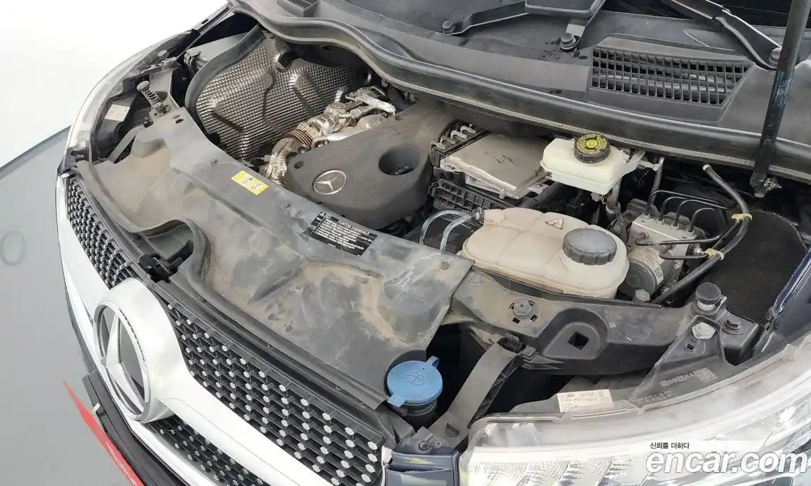 Mercedes-Benz V-Class 2022 1.9 Автомат в Москве № 195155, фото 6