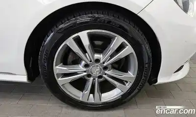 Mercedes-Benz E-Class 2014 2.1 Автомат в Москве № 195505, миниатюра 10