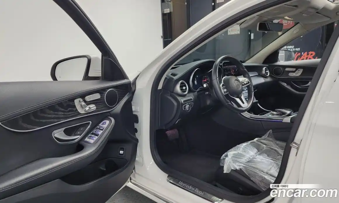 Mercedes-Benz C-Class 2019 1.9 Автомат в Москве № 195623, фото 18