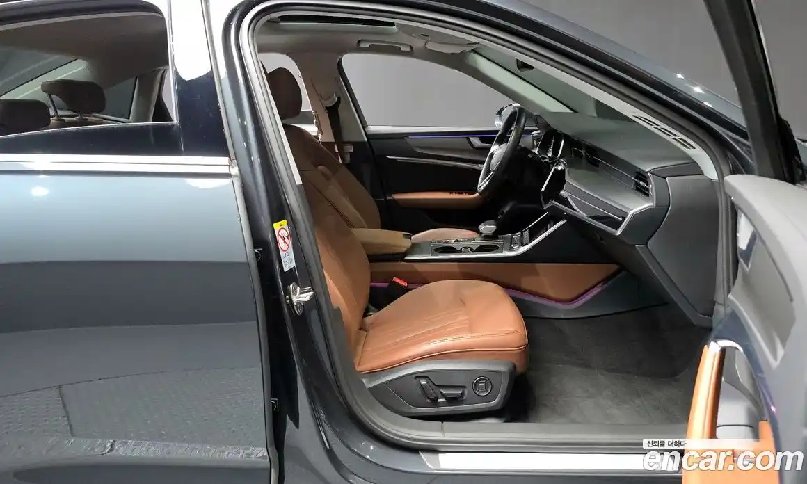 Audi A6 2023 2.0 Автомат в Москве № 196082, фото 16