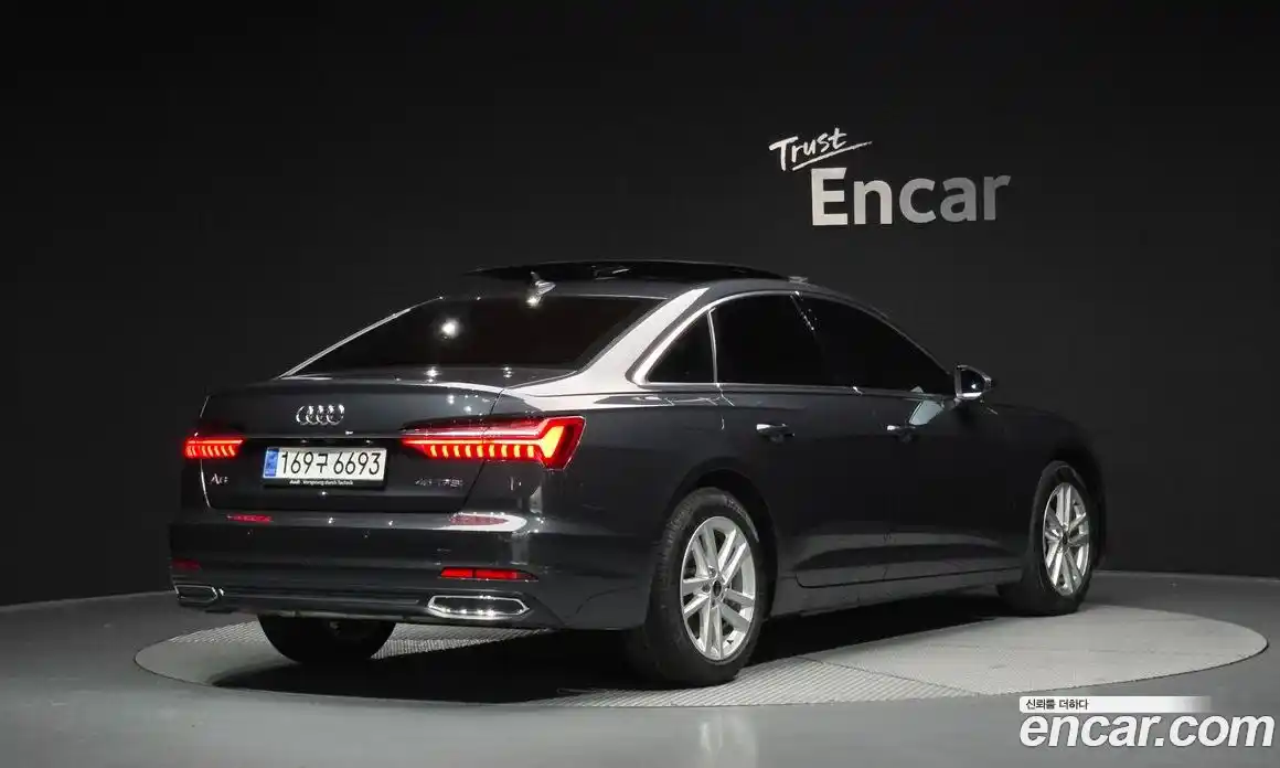 Audi A6 2023 2.0 Автомат в Москве № 196082, фото 19