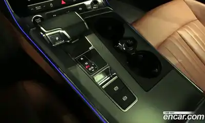 Audi A6 2023 2.0 Автомат в Москве № 196082, миниатюра 2