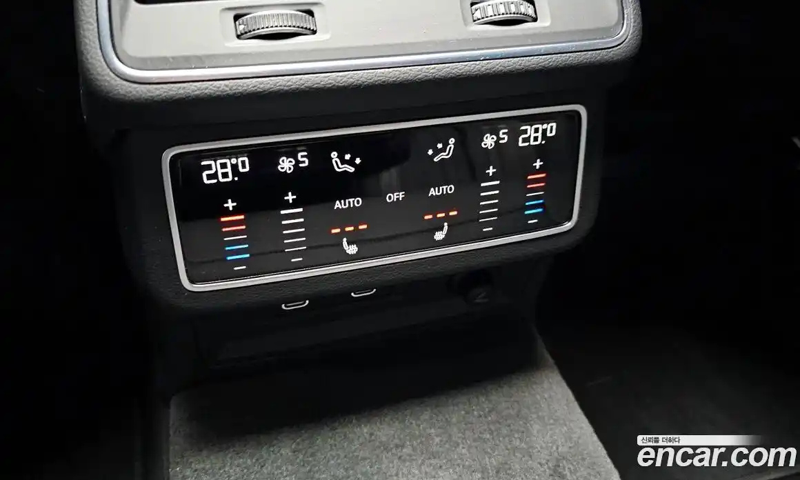 Audi A6 2023 2.0 Автомат в Москве № 196156, фото 3