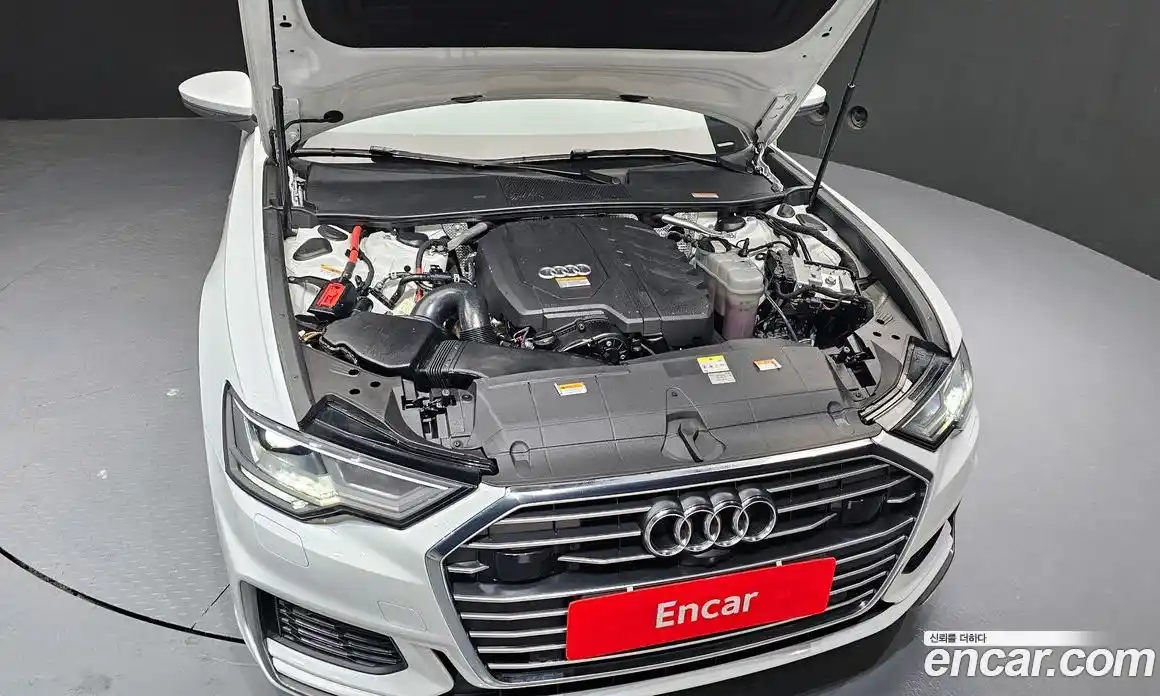 Audi A6 2023 2.0 Автомат в Москве № 196156, фото 8